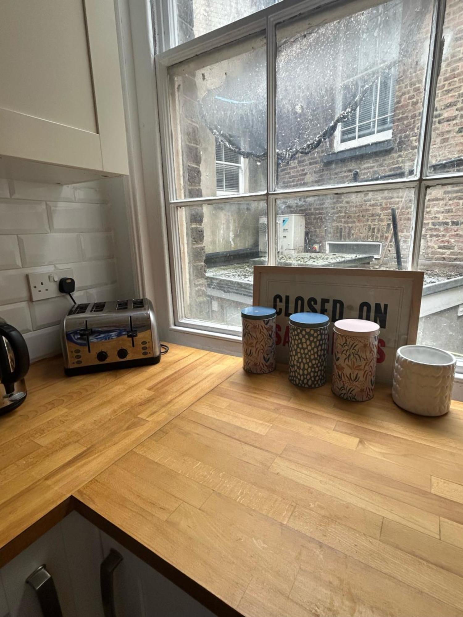 Bright Apartment In The Heart Of St Leonards Hastings Exterior photo