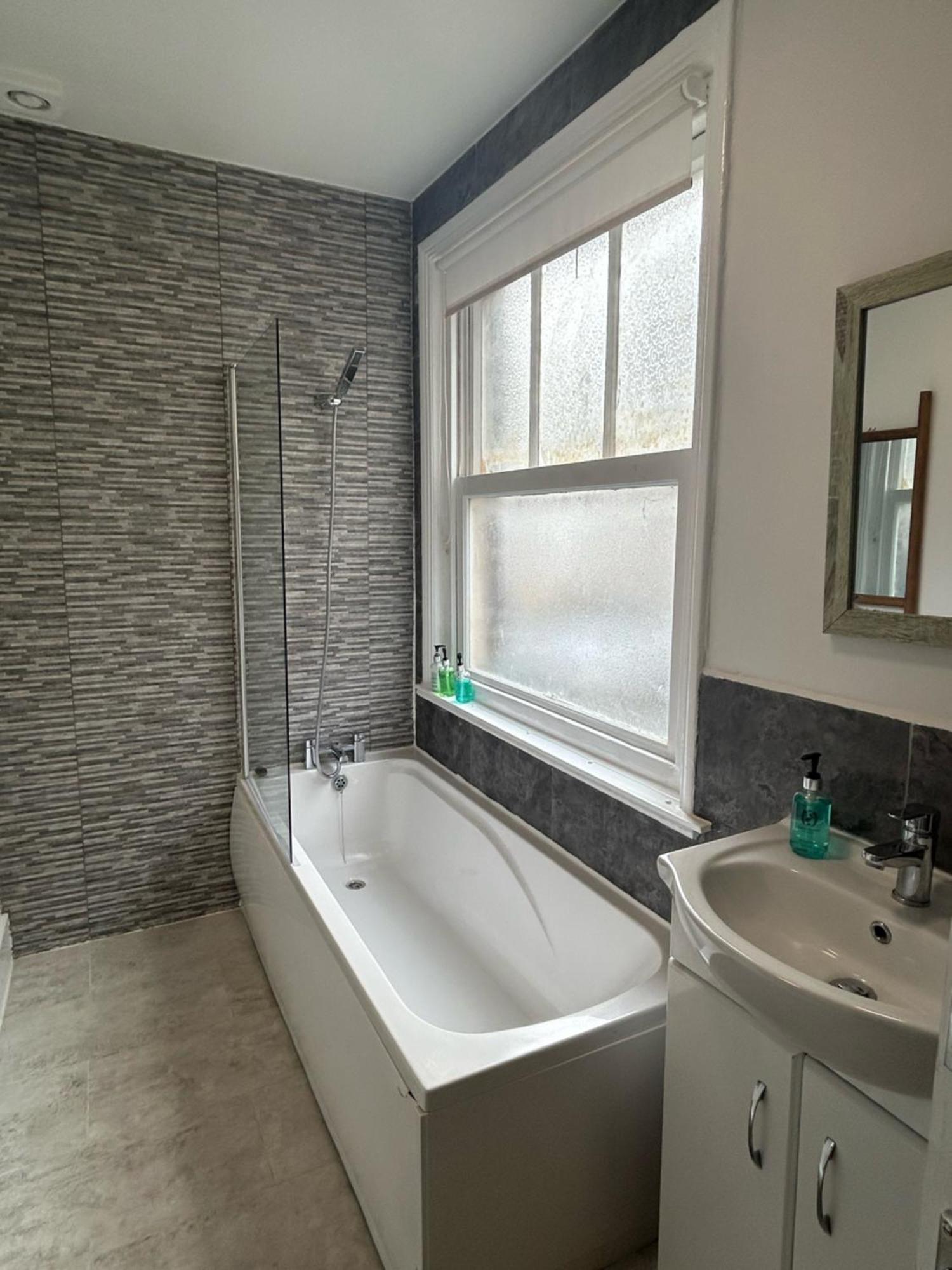Bright Apartment In The Heart Of St Leonards Hastings Exterior photo